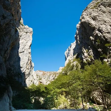 627-2 * Starigrad Paklenica